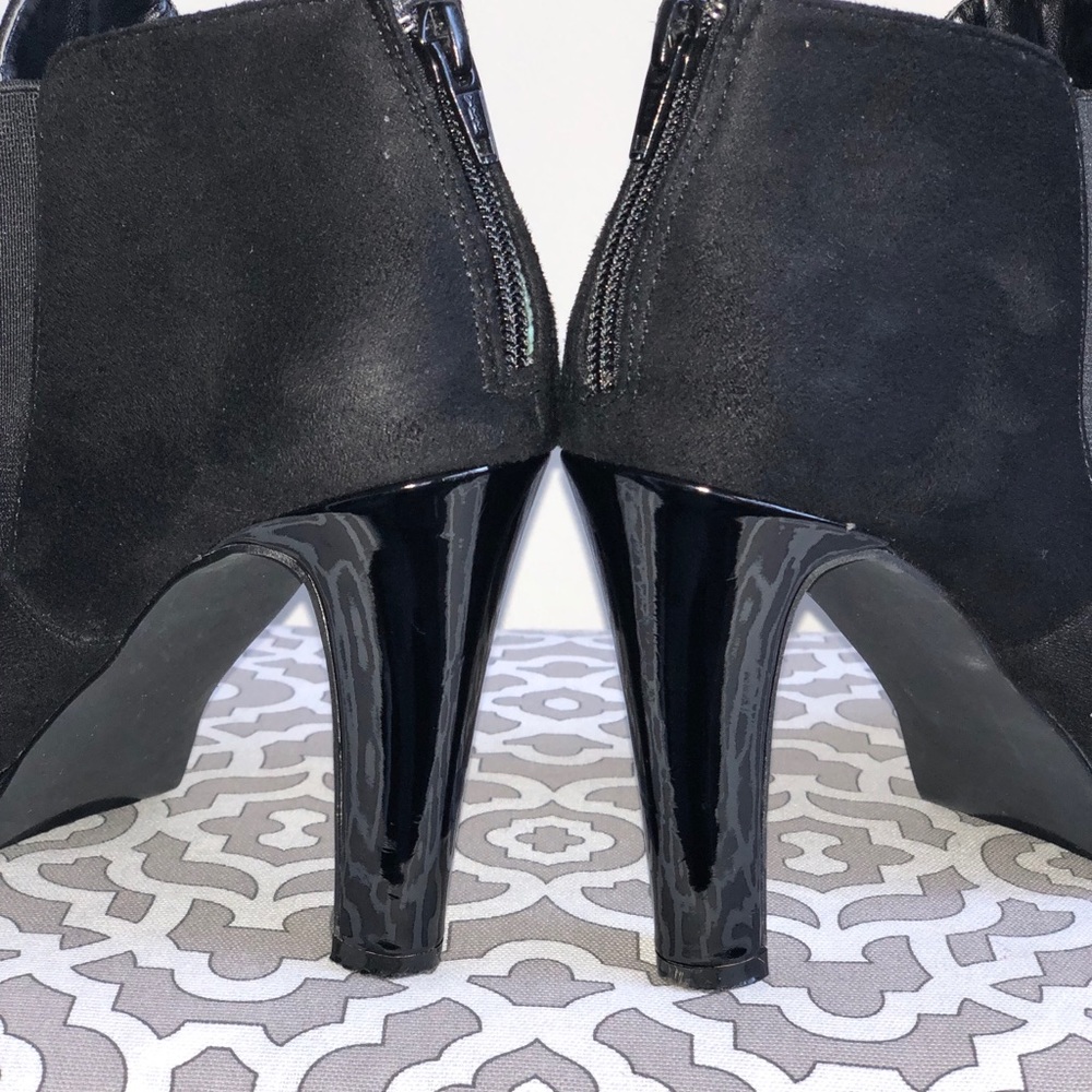 New Direction women’s booties. - Picture 3 of 8